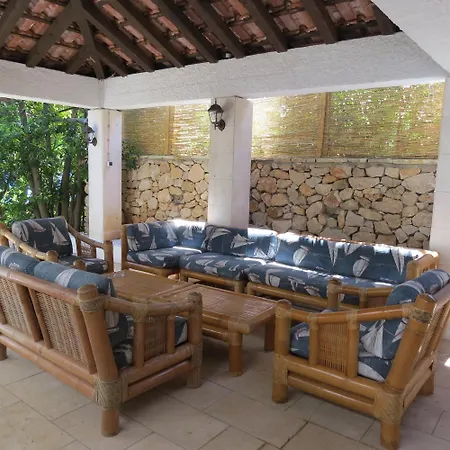 Sea House Villa *